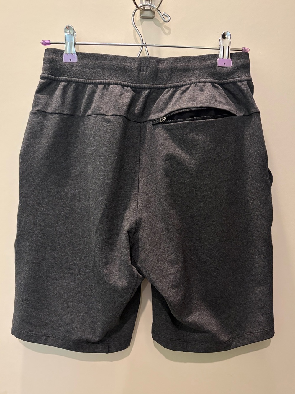 Lululemon City Sweat Short 9.5” in Heathered Black - Picture 4 of 7